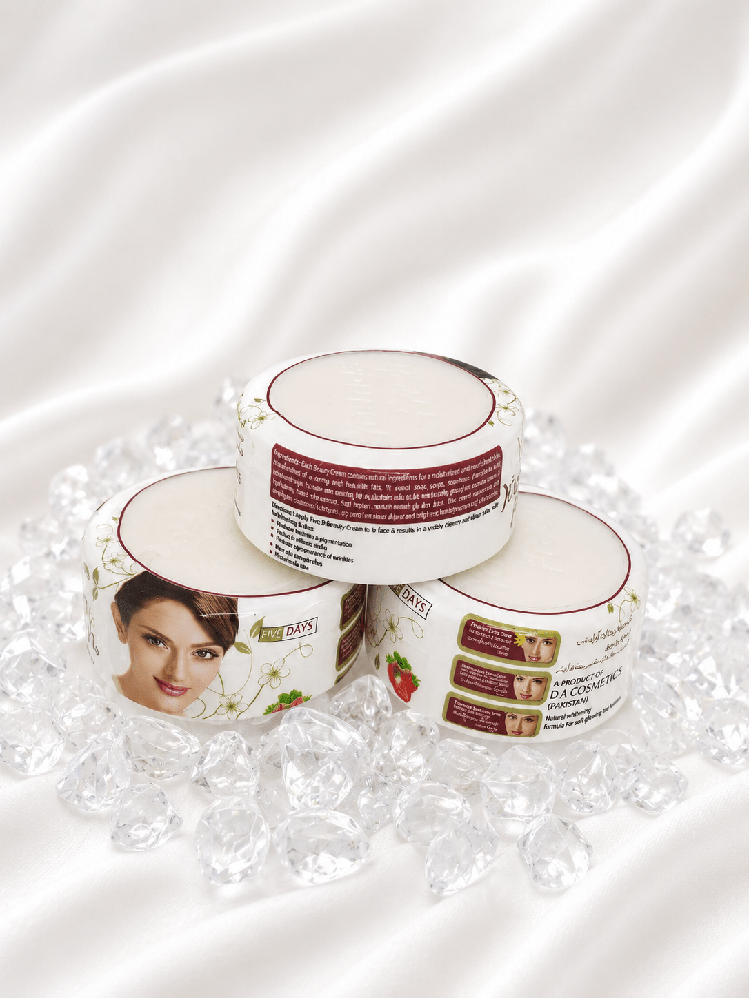 Young & Fresh Beauty Cream 50g – Brightening & Moisturising Face & Neck Cream with Strawberry, Aloe Vera, Chamomile & Vitamin E - Skincare - Cherubim Aura